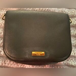 PRE LOVED SMOOTH LEATHER KATE SPADE BLACK CROSSBODY BAG MISSING CROSSBODY STRAP